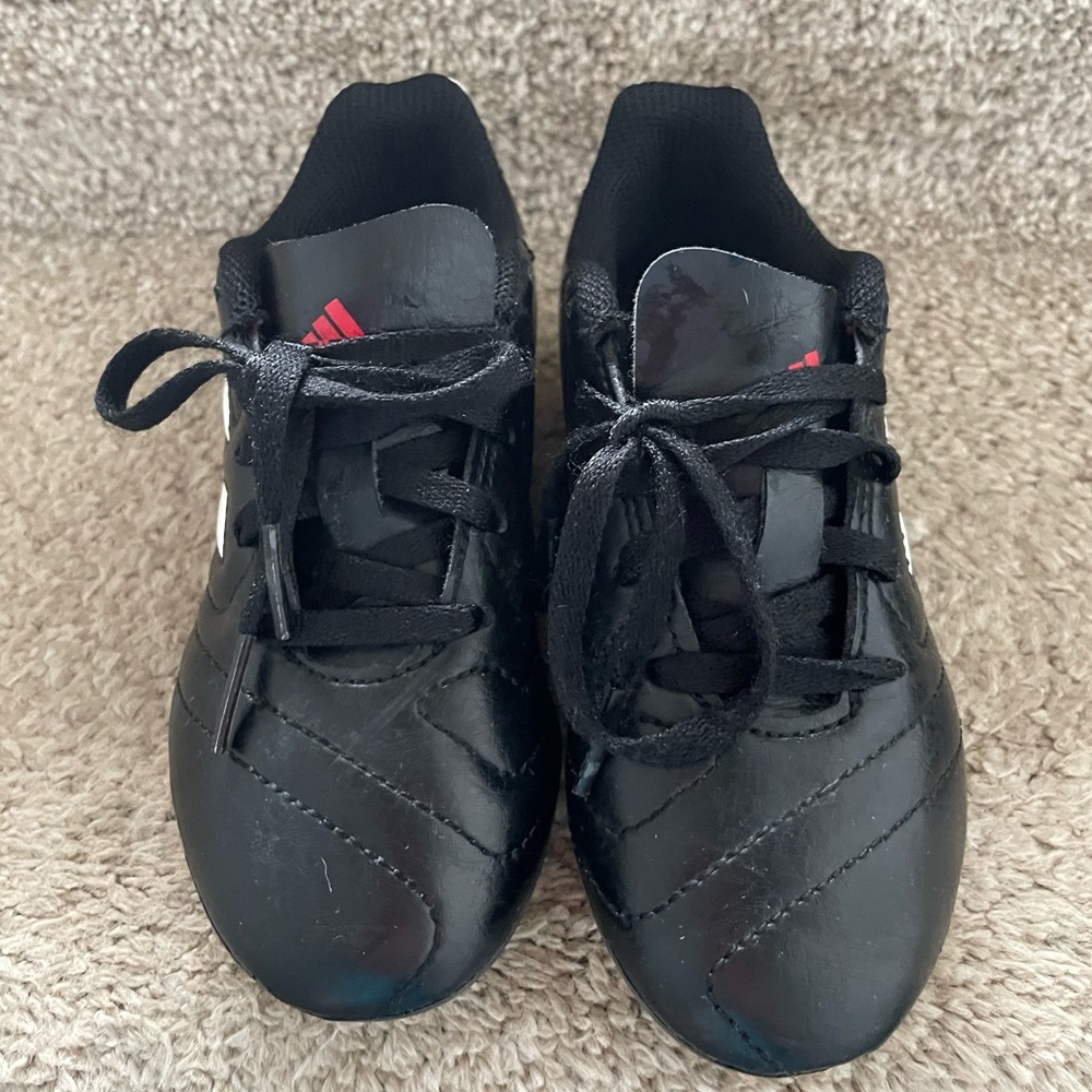 Adidas soccer cleats size 11.5